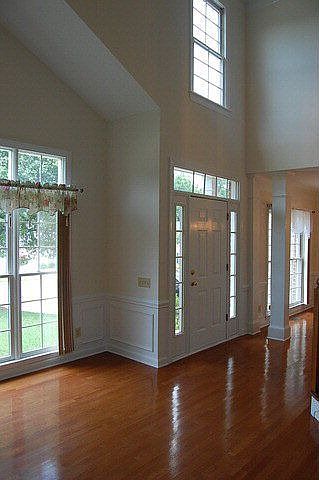 2nd image of 4806 Brownes Ferry Rd