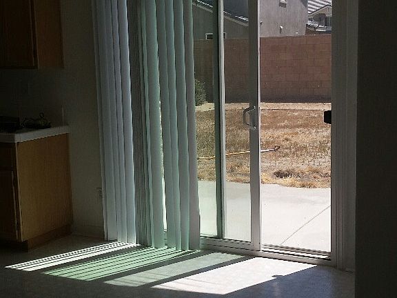 5th image of 3054 San Luis Dr