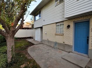 1905 E Grandeur Dr, Cottonwood Heights, UT 84121