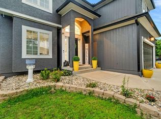 21213 W 113th Pl, Olathe, KS 66061