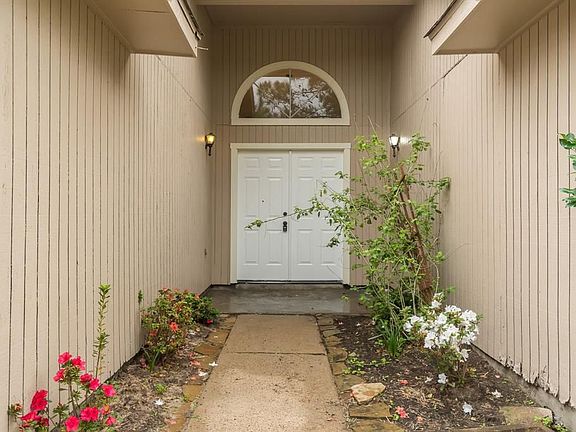 4th image of 5306 Acorn Ct