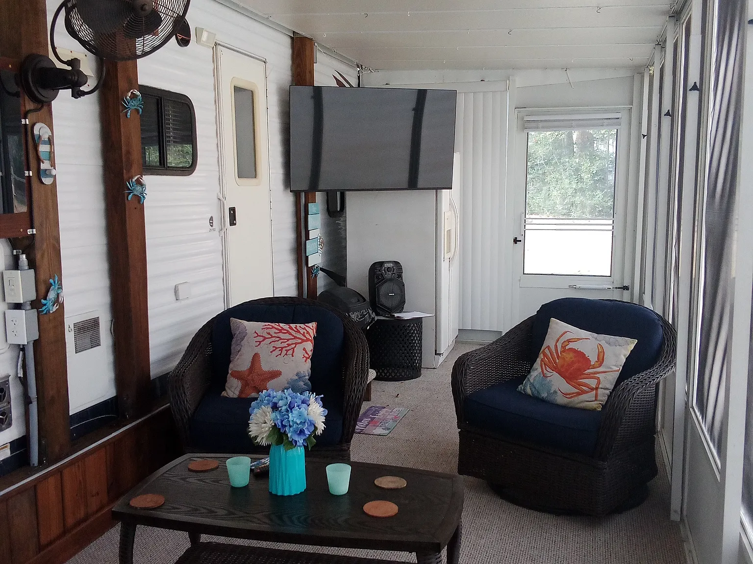 2 bed, $1,300 — Photo 3
