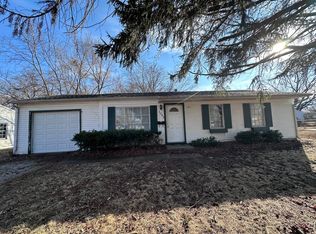 1504 Edgewood Dr, Danville, IL 61832