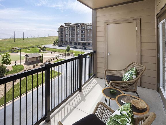 5th image of 120 Edgeview Dr #2412