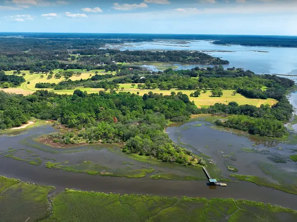 4708 Gibson Rd, Meggett, SC 29449