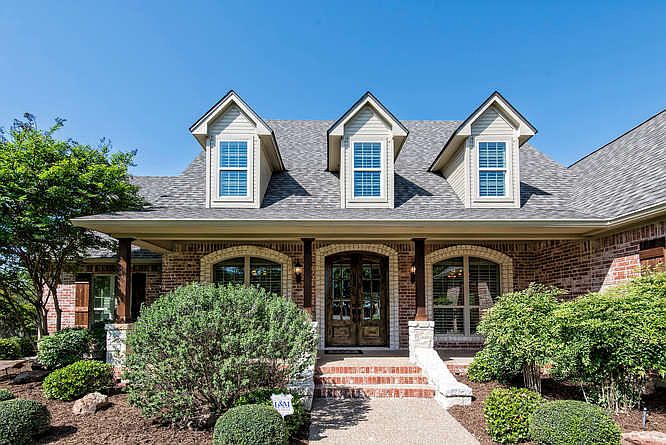 1st image of 130 Greentree Dr