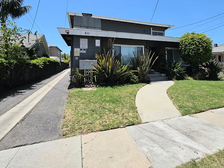 611 S Fir Ave — Photo 24
