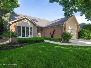 766 Carlyle Ct, Northbrook, IL 60062