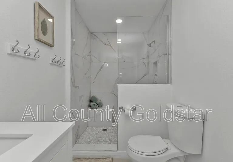 9509 Saint Paul Dr — Photo 18