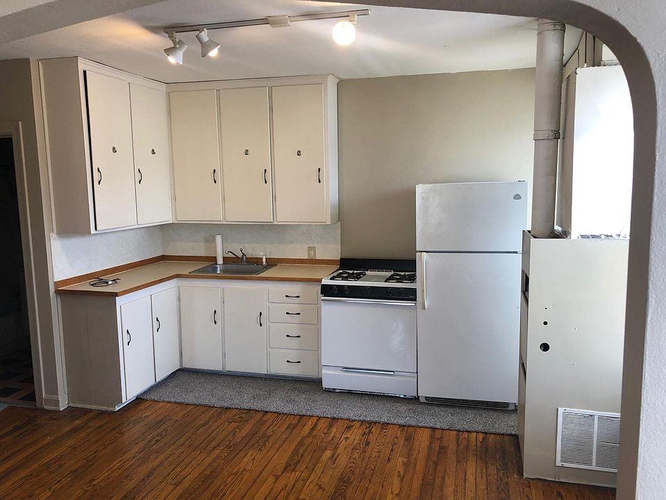 1st image of 516 Moen Ave