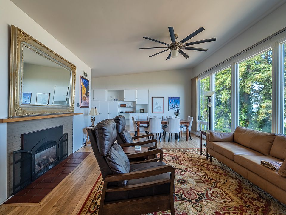 Living dining room