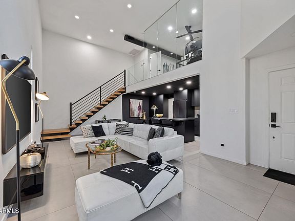 4th image of 11033 N 109TH Way
