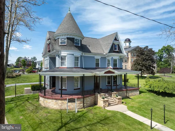 501 Walnut St, Hollidaysburg, PA 16648