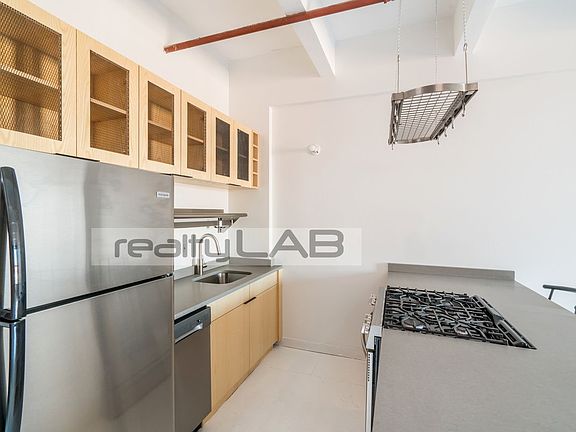 3rd image of 1236 Atlantic Ave #50