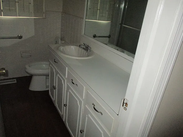 1020 Edgewater Dr — Photo 21
