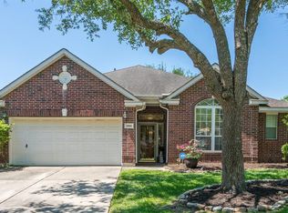 20006 Maple Village Dr, Cypress, TX 77433