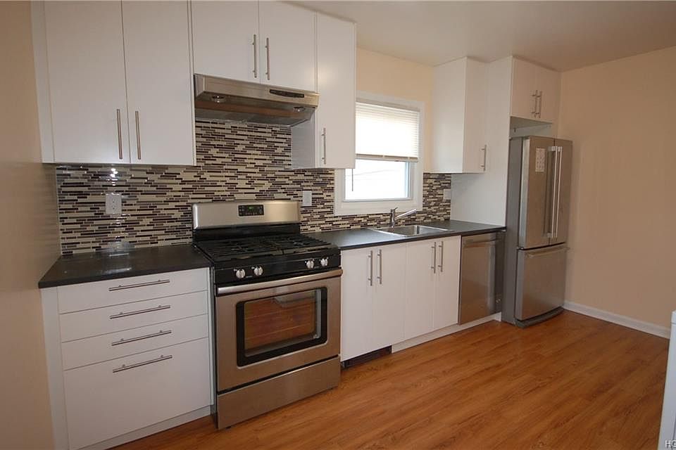 1st image of 213 Center Ave #2