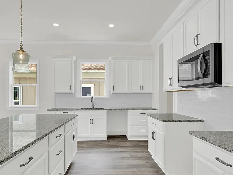 4718 Anise Cir — Photo 1