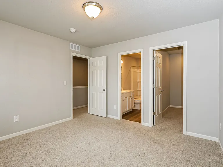 1301 Trailview Ct — Photo 10