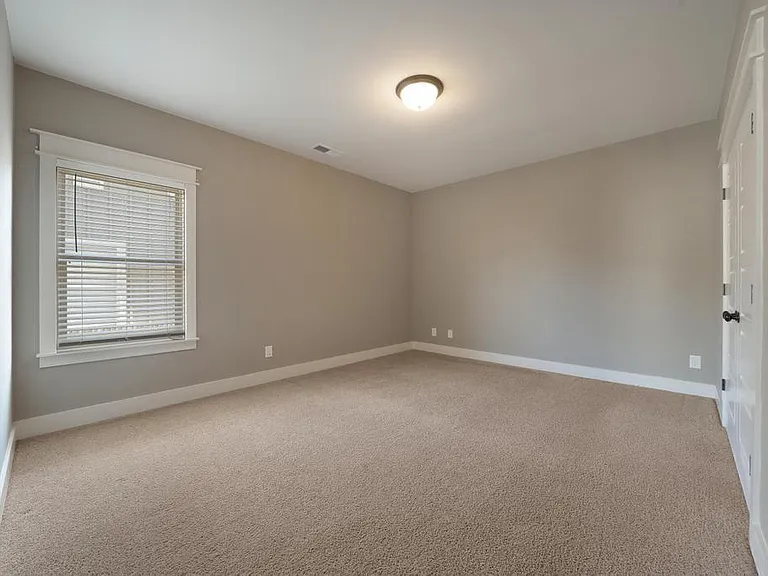 3347 Chase Ct — Photo 31