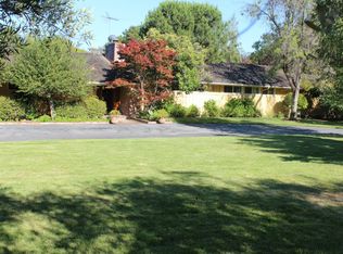 565 Woodside Dr, Woodside, CA 94062