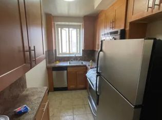 188-02 64th Ave #G, Fresh Meadows, NY 11365