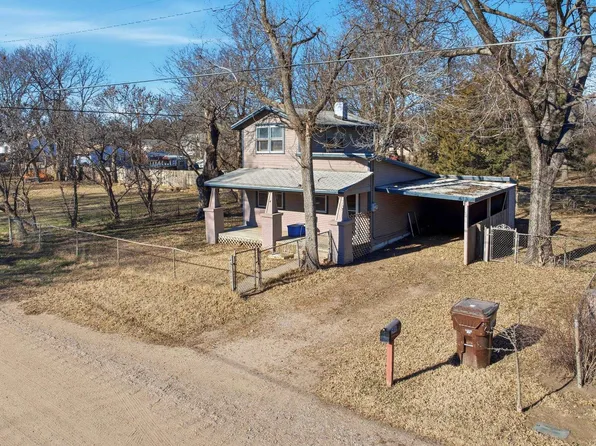 2918 W 10th St N, Wichita, KS 67203