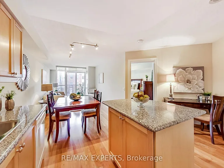 80 Harrison Garden Blvd #215 — Photo 4