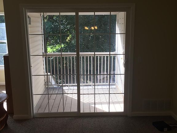 2nd image of 105 Worthington Place Dr #105