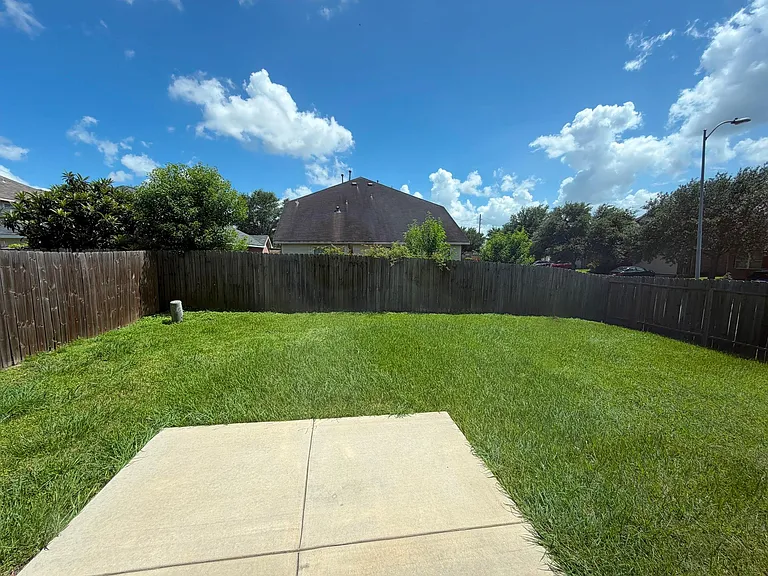 17923 Hollow Hill Ln — Photo 18