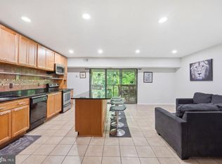 Shadowood Condo, Reston, VA 20191