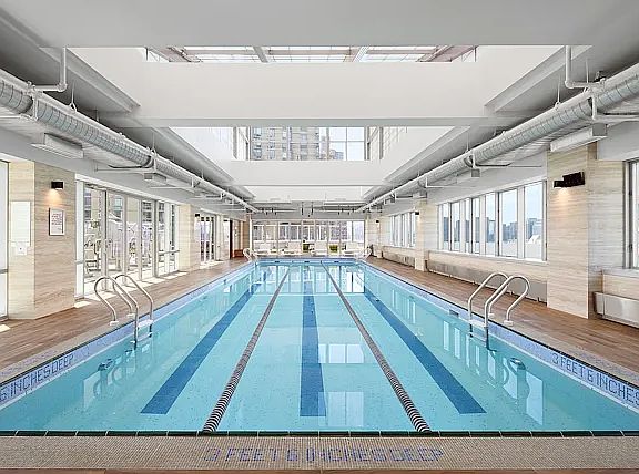 5th image of 4705 Center Blvd APT 2904
