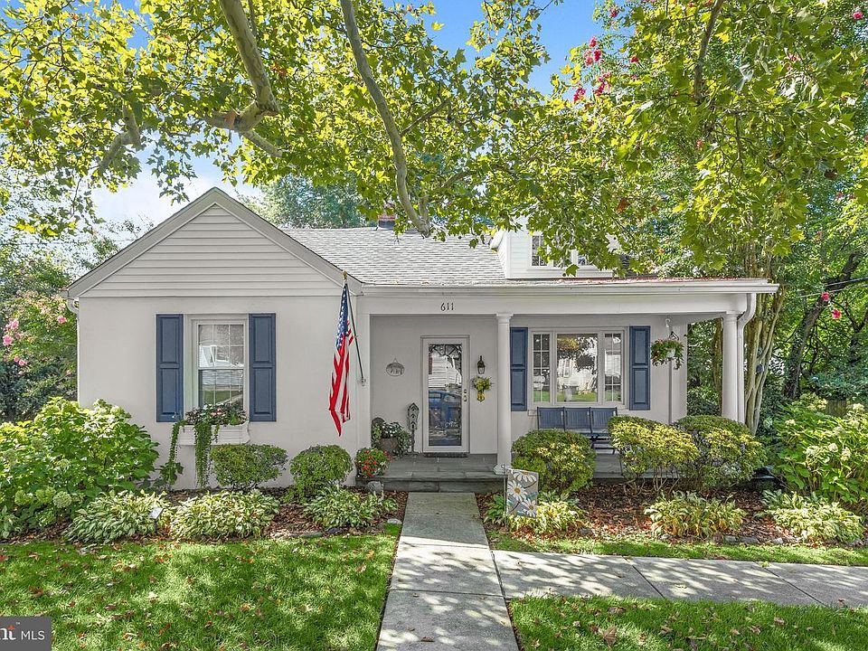 1st image of 611 Spring Ave