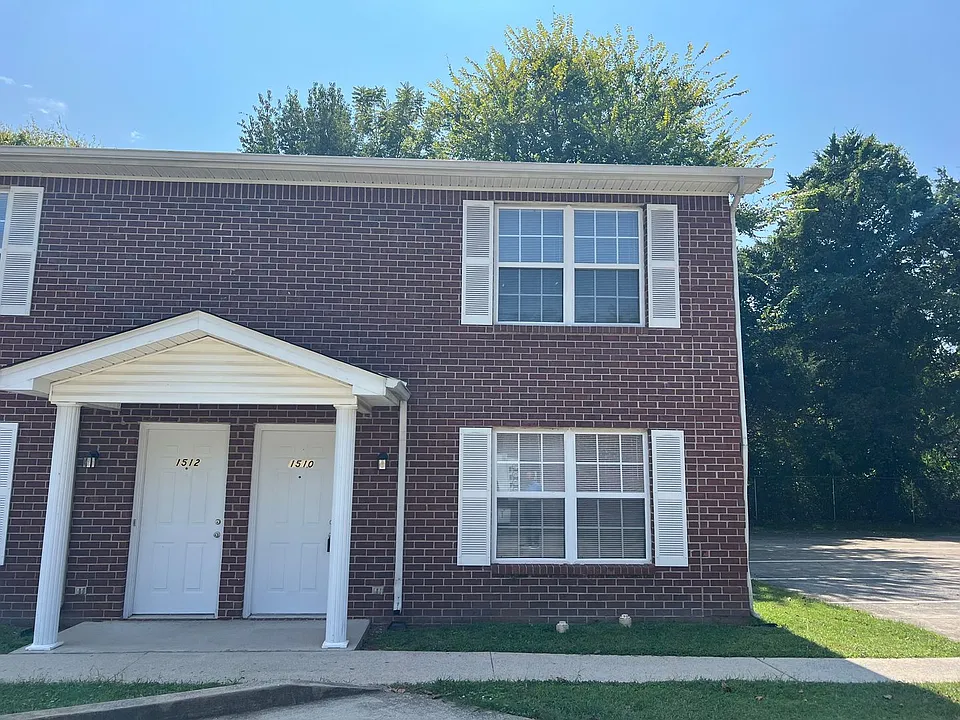 1510 Center Point Pl