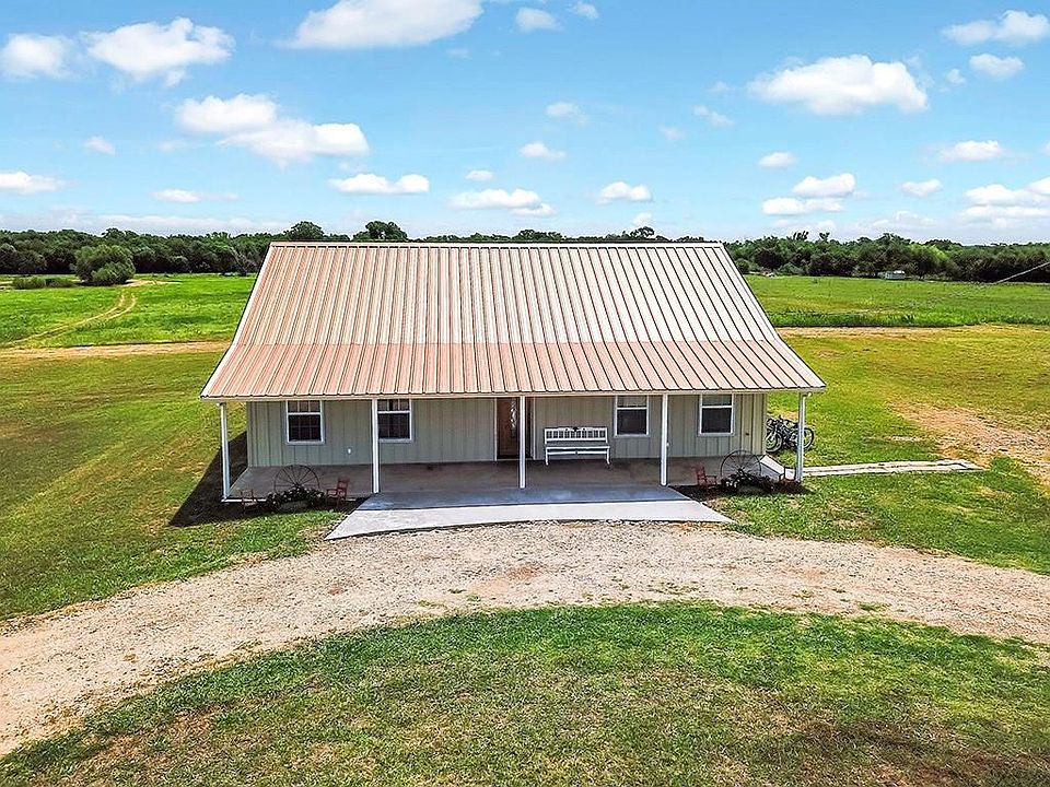 1st image of 2055 County Road 2185