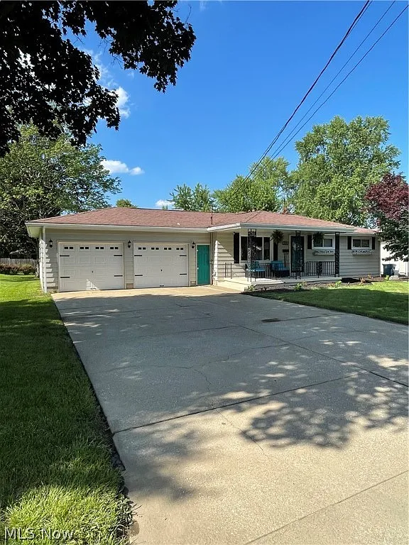 535 Geneva Ave photo 1