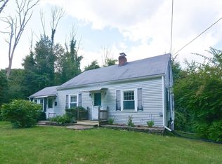 242 Breakneck Rd, Southbridge, MA 01550