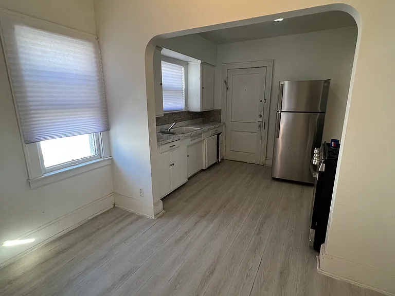 12209 Corlett Ave #3A — Photo 3