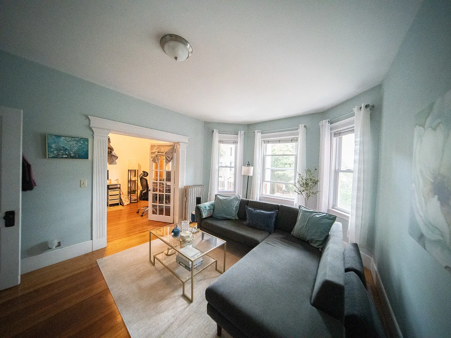 2 bed, $3,300 — Photo 2