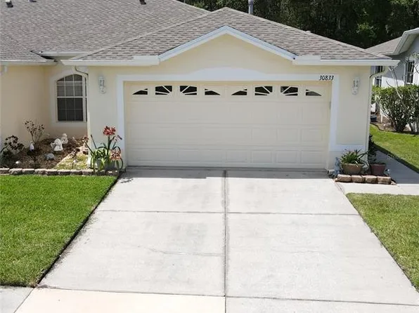 30833 Whitlock Dr, Zephyrhills, FL 33543