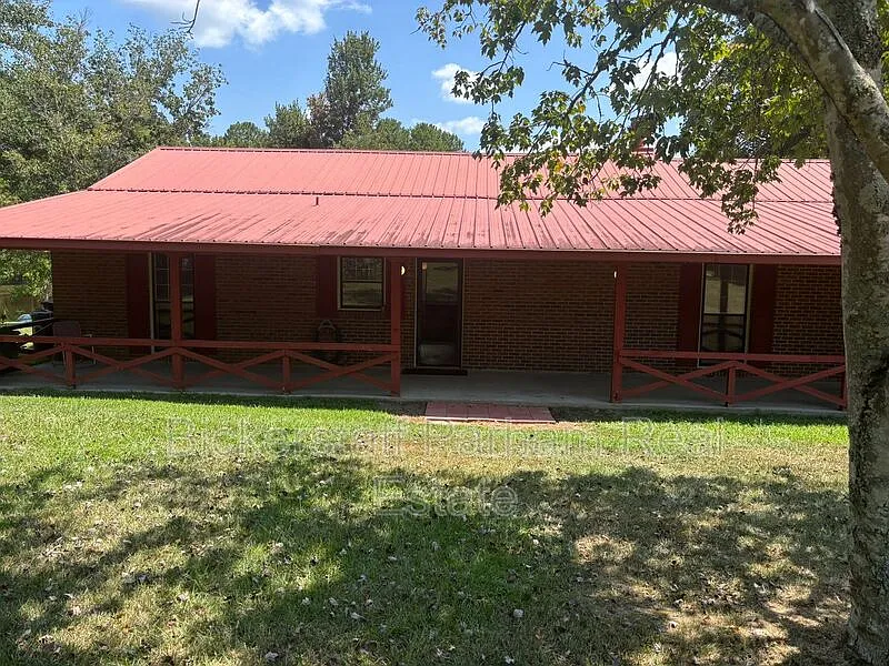 41 Mallard Ln