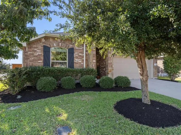 334 Briar Park Dr, Georgetown, TX 78626