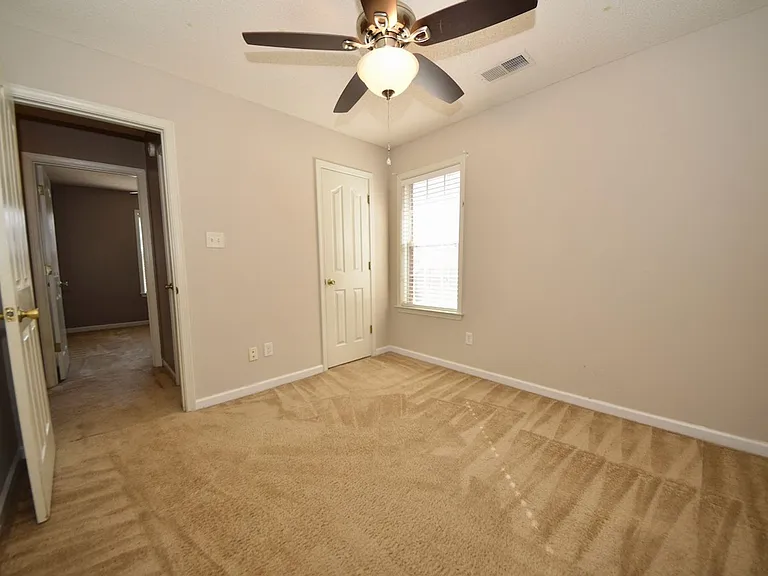 6898 Skylar Mill Ave — Photo 24