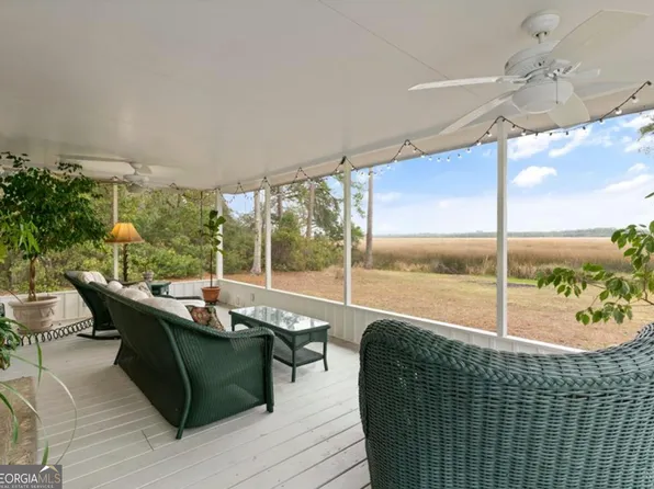1720 E Black Island Rd, Darien, GA 31305