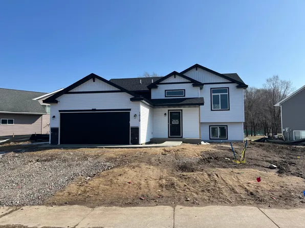 108 Cedar St SE, Avon, MN 56310