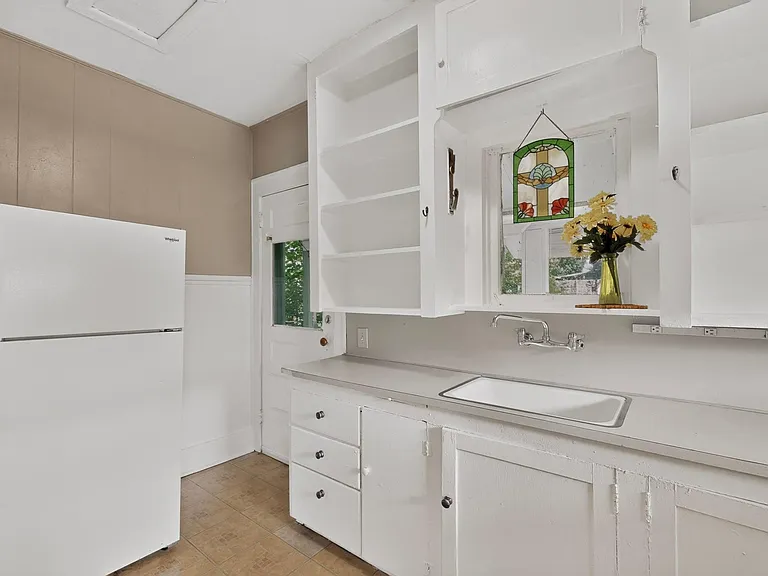 4008 Burnet Rd — Photo 13