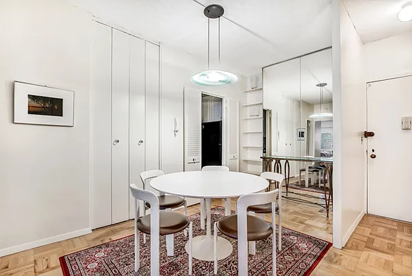 Rented by Compass | media 2