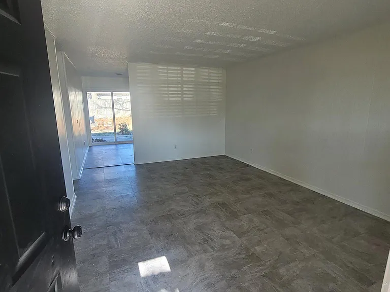2506 Jo Ave #B — Photo 2