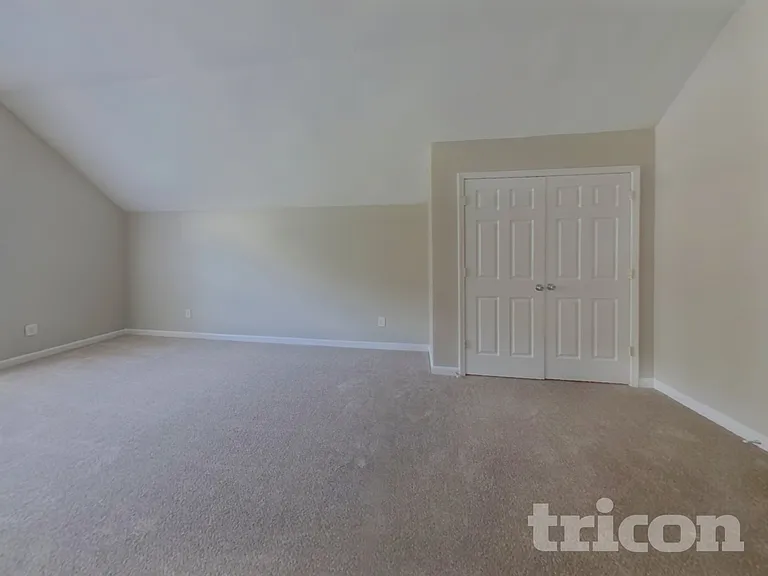 3912 Laurel Bend Dr — Photo 10