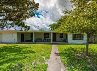 5240 SW 101st Ave, Miami, FL 33165